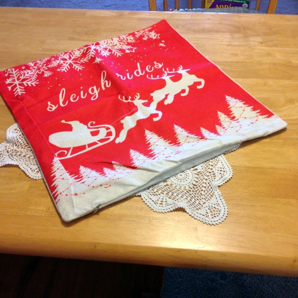 Holiday Decor, Christmas Decorative Pillow Cover